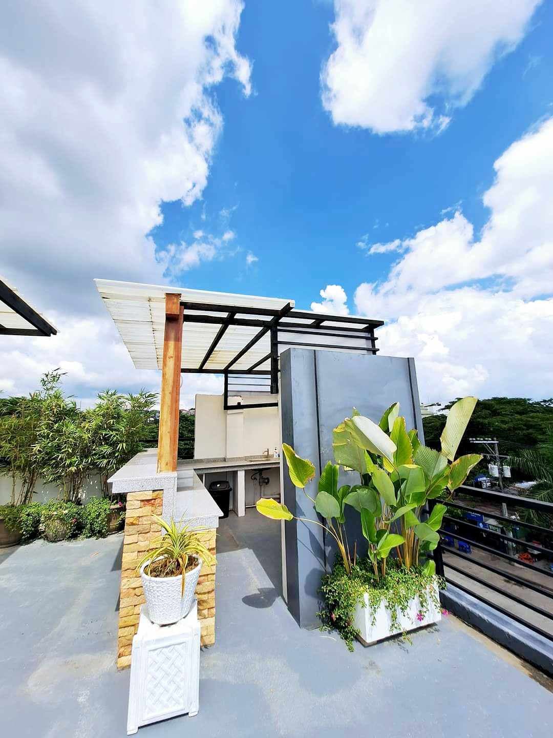 ROOFTOP DECK FOR RENT - photo 3