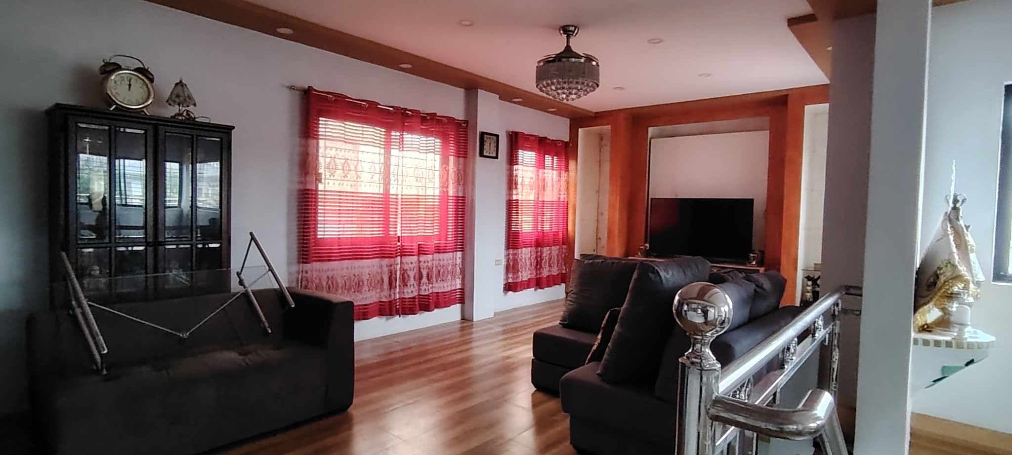 House and Lot For Sale - photo 2