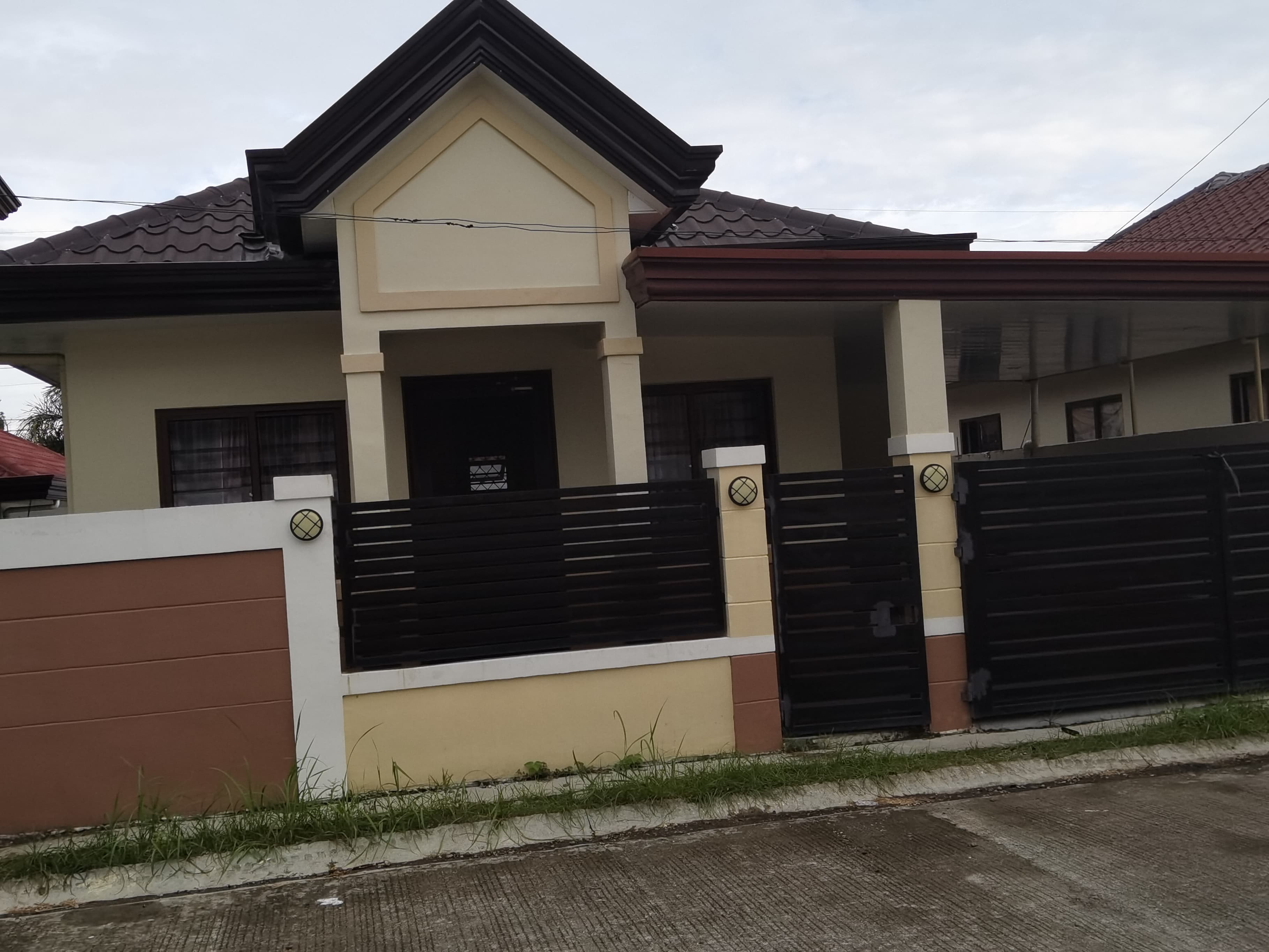 VILLA SEÑORITA ROSAS MODEL