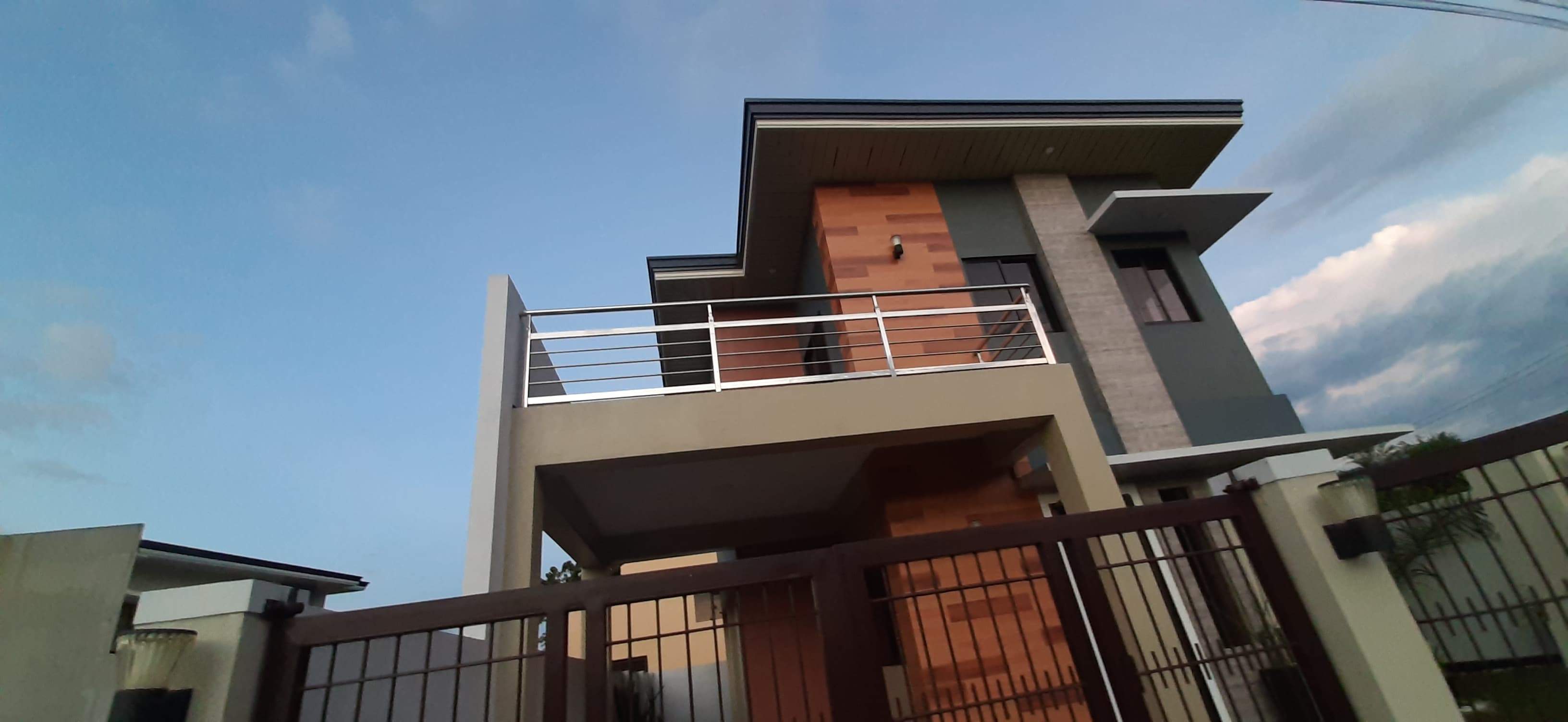 BRAND-NEW SINGLE-DETACHED HOUSE and LOT in CAGAYAN DE ORO near SM UPTOWN - photo 2