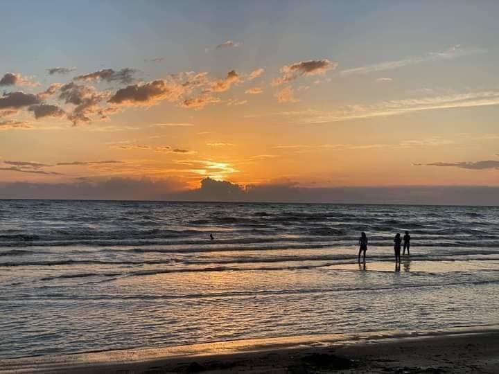 BEACH LOT FOR SALE IN NAAWAN, MISAMIS ORIENTAL - photo 3